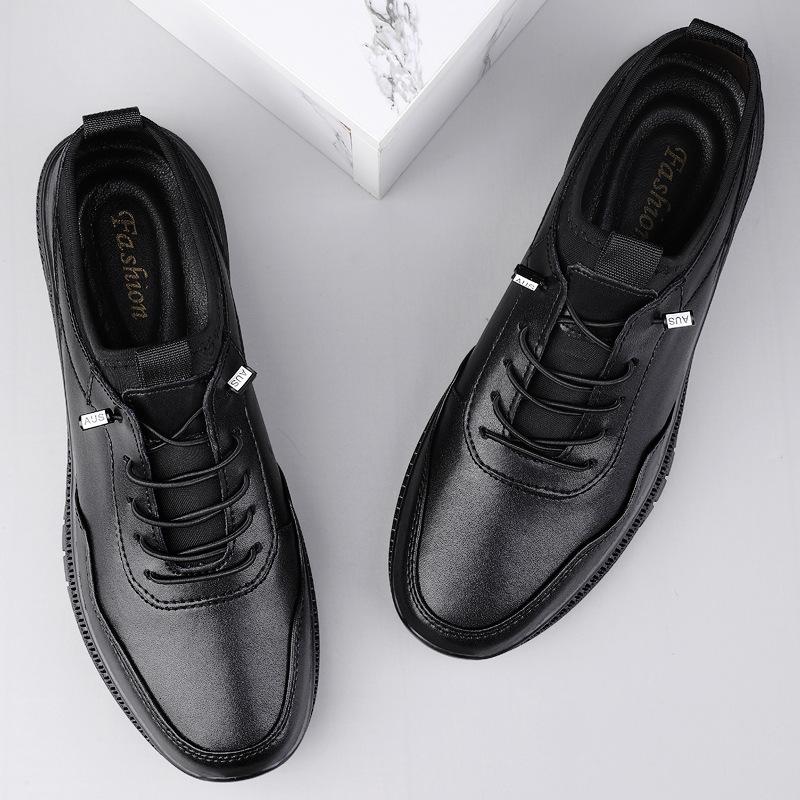 Breathable casual leather shoes men s green breathable sports shoes fashion casual shoes business elastic band lazy men s shoes 45 коричневий
Breathable casual leather shoes men s green breathable sports shoes fashion casual shoes business elastic band lazy men s shoes 45 коричневий