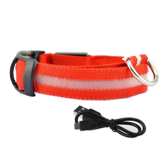 Pet Dog Puppy Anti-lost USB Rechargeable Flashing LED Light Collar Necklace L червоний
Pet Dog Puppy Anti-lost USB Rechargeable Flashing LED Light Collar Necklace L червоний