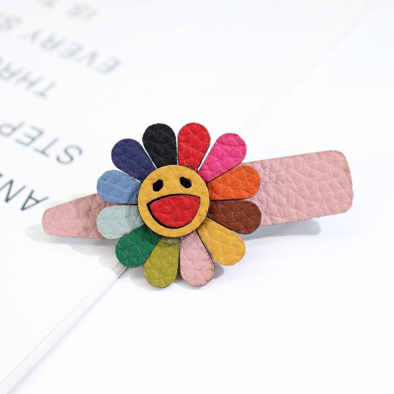 Korean cute smiley face sunflower hairpin adult children bangs hairpin clip sunflower headdress hair accessories рожевий
Korean cute smiley face sunflower hairpin adult children bangs hairpin clip sunflower headdress hair accessories рожевий
