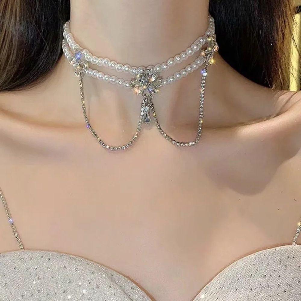 Mesh Rhinestone Fairy Clavicle Chain Female Multi-layer Necklace Pearl Necklace Baroque Choker белый
Mesh Rhinestone Fairy Clavicle Chain Female Multi-layer Necklace Pearl Necklace Baroque Choker белый