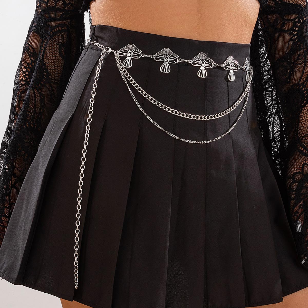 Fashion accessories, retro exaggerated multi-layer chain waist chain, personalized and creative trendy girl body chain
Fashion accessories, retro exaggerated multi-layer chain waist chain, personalized and creative trendy girl body chain