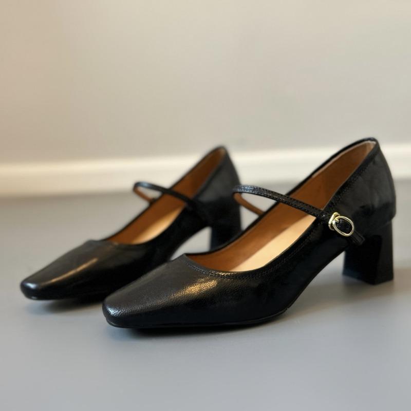 Simple high heels thick heel with Mary Jane shoes women s brown thin commuter shoes 34
Simple high heels thick heel with Mary Jane shoes women s brown thin commuter shoes 34