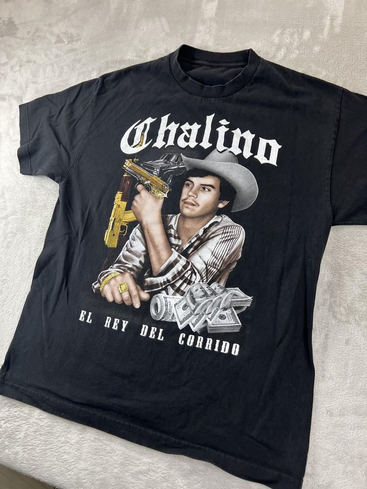 Chalino Shirt Mens Large Black El Rey Del Corrido Tee Band Music 00s Y2K Unisex T-Shirt XXXXL
Chalino Shirt Mens Large Black El Rey Del Corrido Tee Band Music 00s Y2K Unisex T-Shirt XXXXL