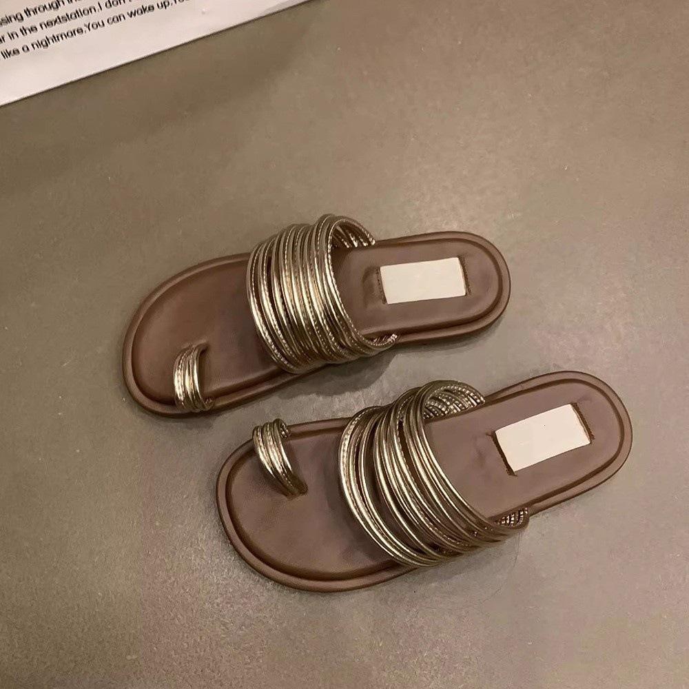 Нишевый дизайн набор носок крутые тапочки женская юбка приморские плоские сандалии 35 золотой
Нишевый дизайн набор носок крутые тапочки женская юбка приморские плоские сандалии 35 золотой