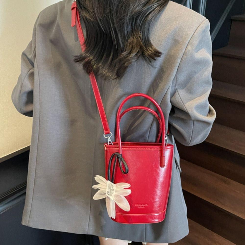 Pu Leather Women s Handbag with Pendant Crossbody Bag Sweet Flower Bucket Bag Women жовтий
Pu Leather Women s Handbag with Pendant Crossbody Bag Sweet Flower Bucket Bag Women жовтий