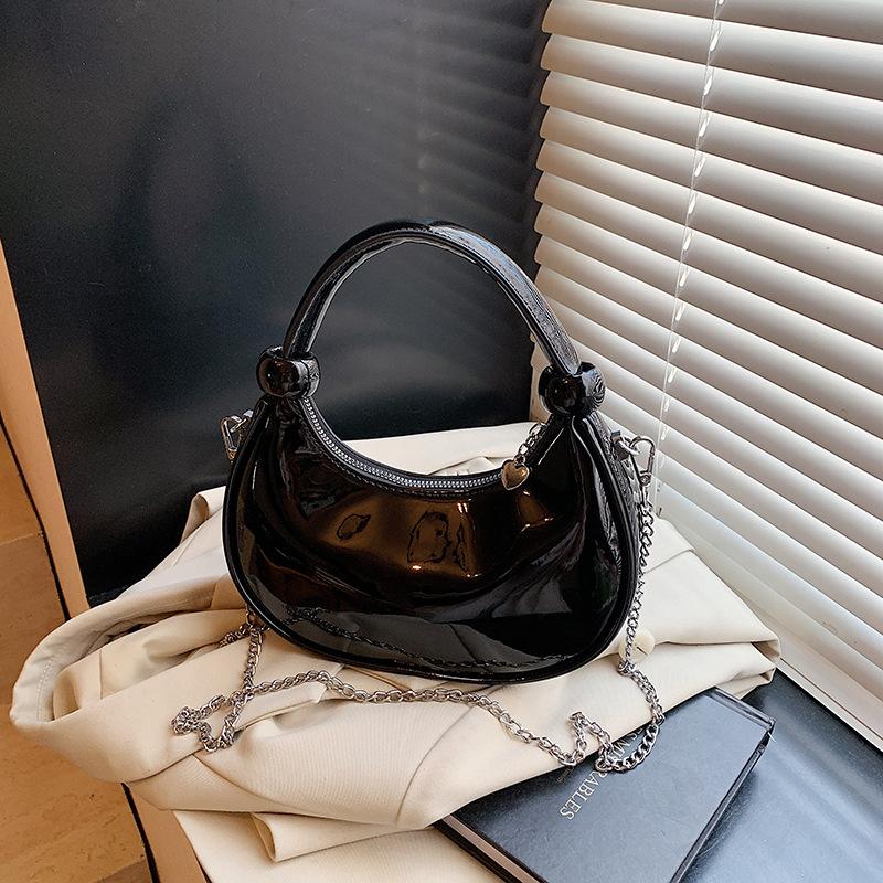 Chain handbag women s 2025 new modelSimple fashion casual small fresh retro niche shoulder messenger bag чорний
Chain handbag women s 2025 new modelSimple fashion casual small fresh retro niche shoulder messenger bag чорний