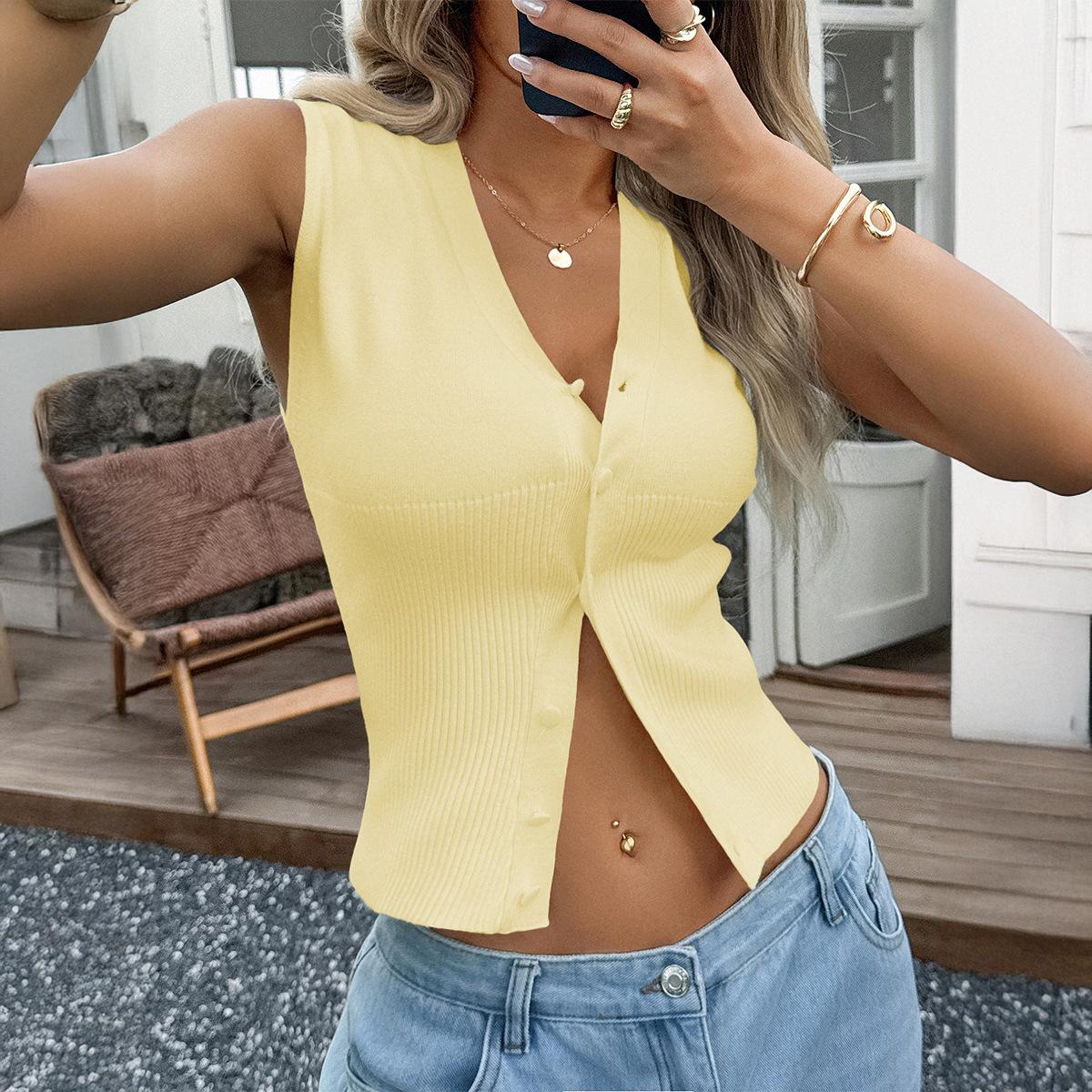 Fashion European and American Y2K Spice Girls summer solid color button vest knitted sweater spring and summer single item XXS жовтий
Fashion European and American Y2K Spice Girls summer solid color button vest knitted sweater spring and summer single item XXS жовтий
