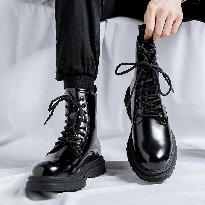 Autumn and winter Martin boots men s 2025 new Hong Kong style leather boots casual black British style cycling leather boots 7797-R 38 чёрный
Autumn and winter Martin boots men s 2025 new Hong Kong style leather boots casual black British style cycling leather boots 7797-R 38 чёрный