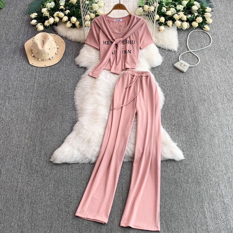 Korean Series Gyaru Short Letter Print Knit t-shirt Versatile Small Shawl Top + High Waist Slimming Wide Leg Pants Set Pink All yards
Korean Series Gyaru Short Letter Print Knit t-shirt Versatile Small Shawl Top + High Waist Slimming Wide Leg Pants Set Pink All yards