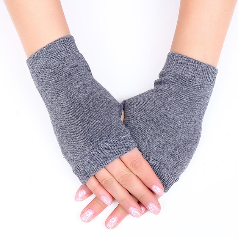 HOT Winter Half Finger Gloves Striped Fingerless Gloves Knitted Long Fingerless Gloves Arm Cover Elbow Mittens Winter Arm Warmer
HOT Winter Half Finger Gloves Striped Fingerless Gloves Knitted Long Fingerless Gloves Arm Cover Elbow Mittens Winter Arm Warmer