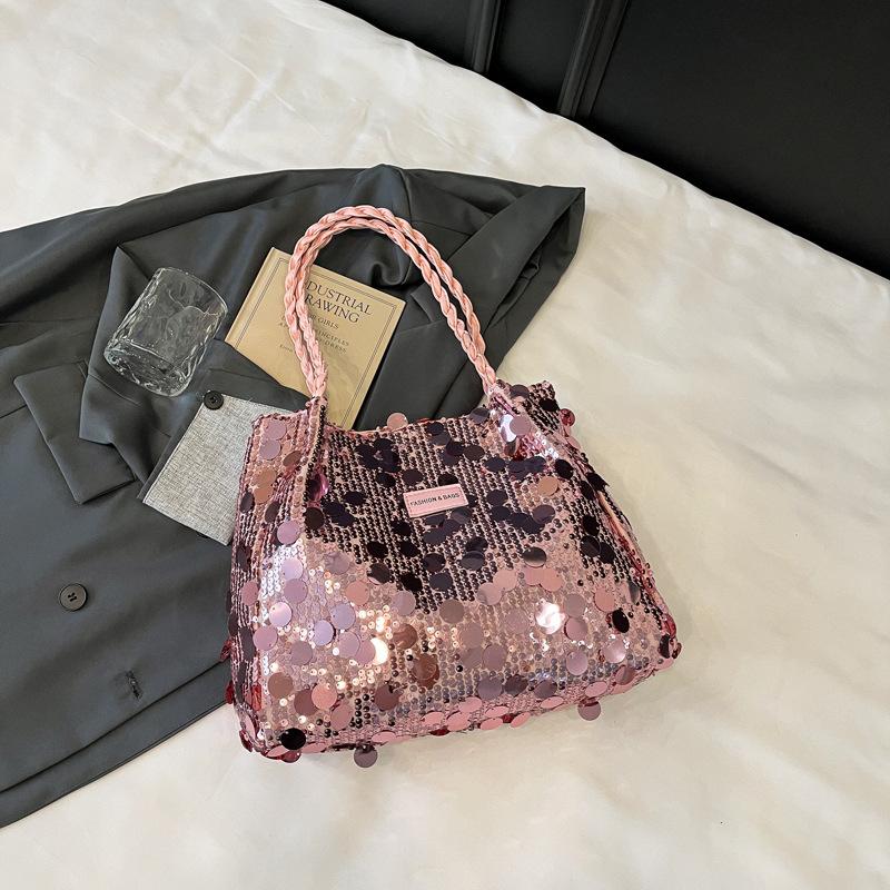 2025 autumn and winter popular underarm bag Korean version niche design large sequined tote bag foreign versatile single shoulder oblique span bag рожевий
2025 autumn and winter popular underarm bag Korean version niche design large sequined tote bag foreign versatile single shoulder oblique span bag рожевий