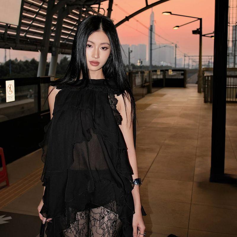 # Sisjuly# Asian MAYMOE Asymmetrical Flounce Black Veil Vest Lace See-through Pants Suit Women s Summer Black Vest(K25L62676) L
# Sisjuly# Asian MAYMOE Asymmetrical Flounce Black Veil Vest Lace See-through Pants Suit Women s Summer Black Vest(K25L62676) L