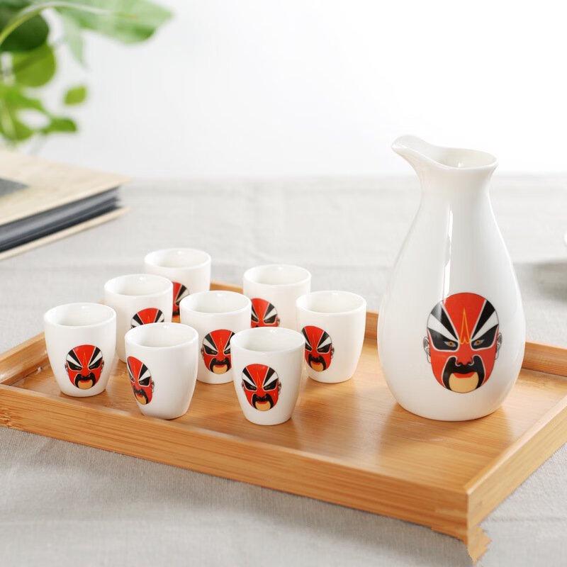 Shangqi Penguin & Peking Opera Mask Ceramic Baijiu Set
Shangqi Penguin & Peking Opera Mask Ceramic Baijiu Set