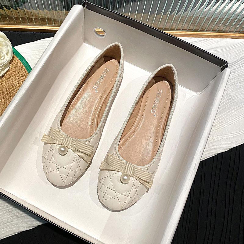 - Delicate bow pearl shallow mouth round head flat bottom sheepskin ballet single shoes women s spring and autumn 43 абрикосовий
- Delicate bow pearl shallow mouth round head flat bottom sheepskin ballet single shoes women s spring and autumn 43 абрикосовий