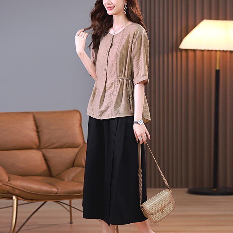 2025 Summer Fashion Tencel Two-Piece Set: Age-Reducing Mom Casual Blouse & Loose Midi Skirt XXL
2025 Summer Fashion Tencel Two-Piece Set: Age-Reducing Mom Casual Blouse & Loose Midi Skirt XXL