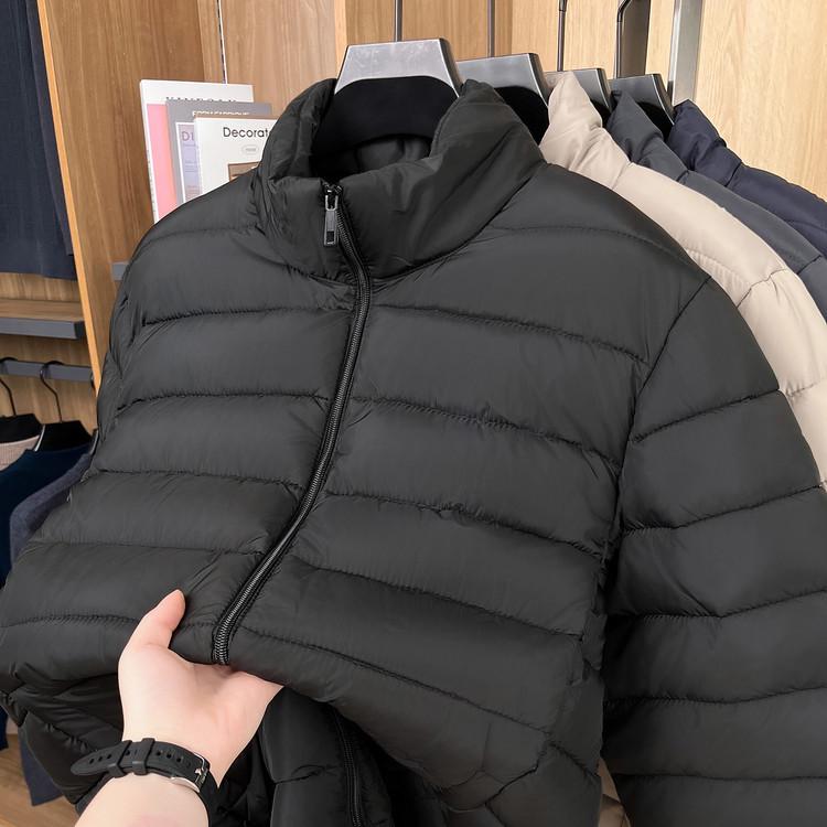 Men s Lightweight Velvet Cotton Jacket with Hood - 2025 Autumn/Winter Collection, Short Length, Warm Stand Collar, Cold-Resistant Outerwear 3XL чорний
Men s Lightweight Velvet Cotton Jacket with Hood - 2025 Autumn/Winter Collection, Short Length, Warm Stand Collar, Cold-Resistant Outerwear 3XL чорний