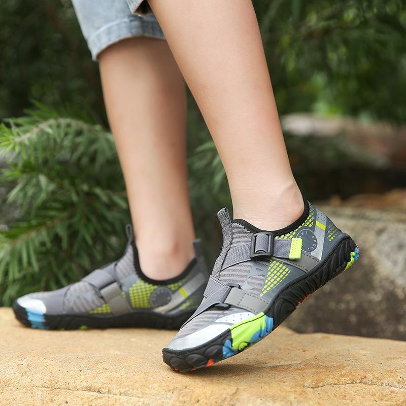Children s sports creek shoes outdoor climbing shoes breathable parent-child wading beach shoes lightweight diving swimming shoes 27
Children s sports creek shoes outdoor climbing shoes breathable parent-child wading beach shoes lightweight diving swimming shoes 27
