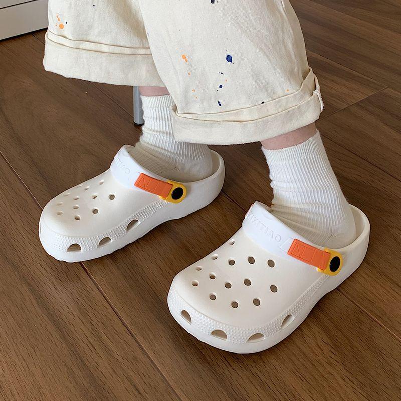 Thin Mesh Red Closed Toe Slippers Baby Boy and Girl Summer Outdoor Casual Wear Eva Cute Cartoon Couple Hole Shoes No flower deduction white Orange 36-37
Thin Mesh Red Closed Toe Slippers Baby Boy and Girl Summer Outdoor Casual Wear Eva Cute Cartoon Couple Hole Shoes No flower deduction white Orange 36-37