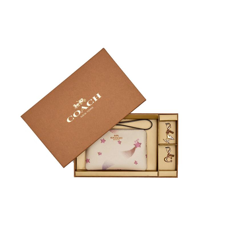 COACH Boxed 16 Disco Star Print Corner Gift Box Leather Wrist Bag Clutch Mini Women Chalk White білий
COACH Boxed 16 Disco Star Print Corner Gift Box Leather Wrist Bag Clutch Mini Women Chalk White білий