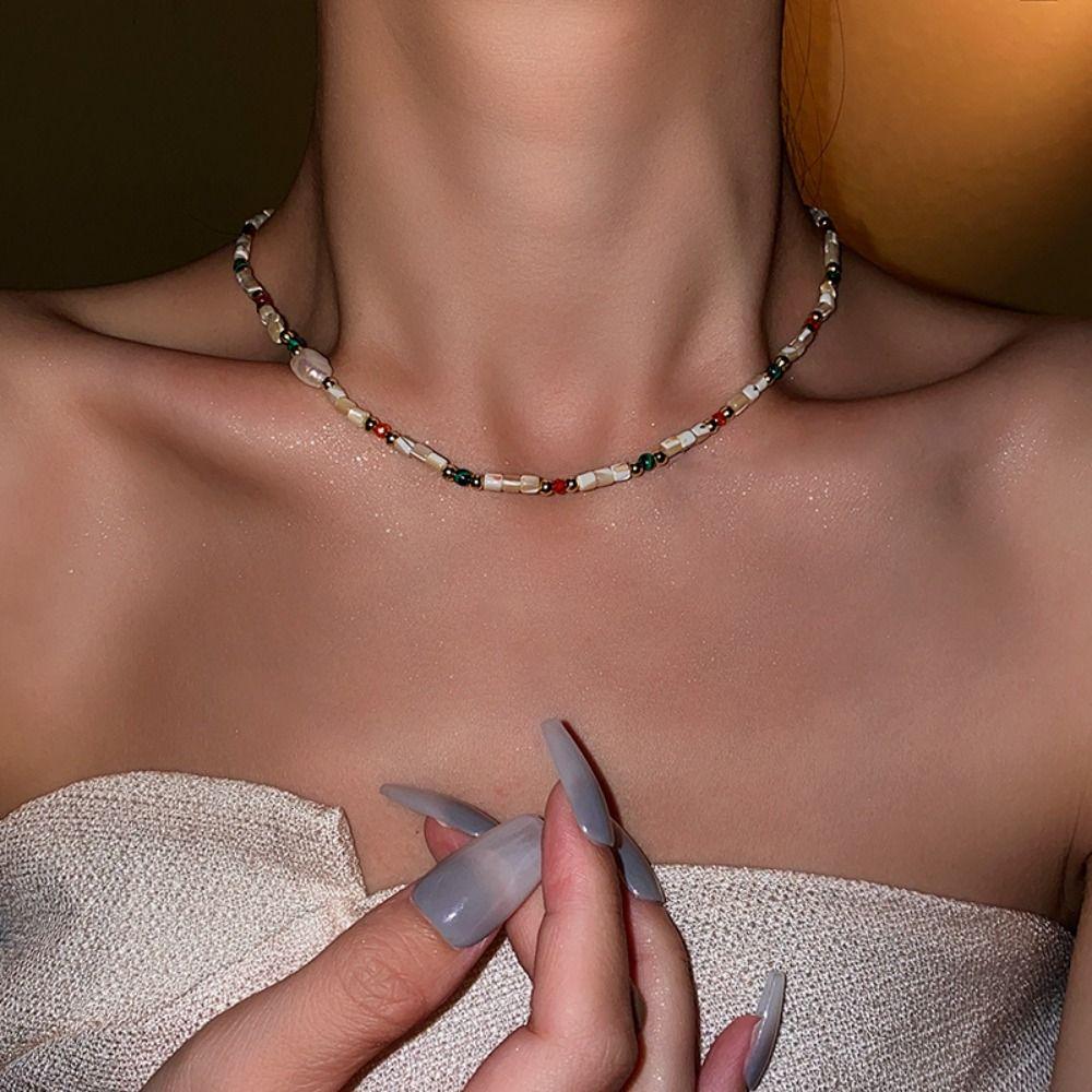Simple Color Crystal Necklace Temperament Collarbone Chain Sweet Freshwater Pearl Necklace Women
Simple Color Crystal Necklace Temperament Collarbone Chain Sweet Freshwater Pearl Necklace Women