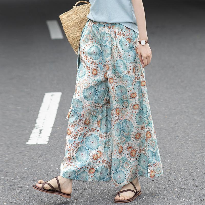 Summer new literary and retro printing loose wide-leg pants nine-point casual cotton and linen skirt pants women 2XL
Summer new literary and retro printing loose wide-leg pants nine-point casual cotton and linen skirt pants women 2XL