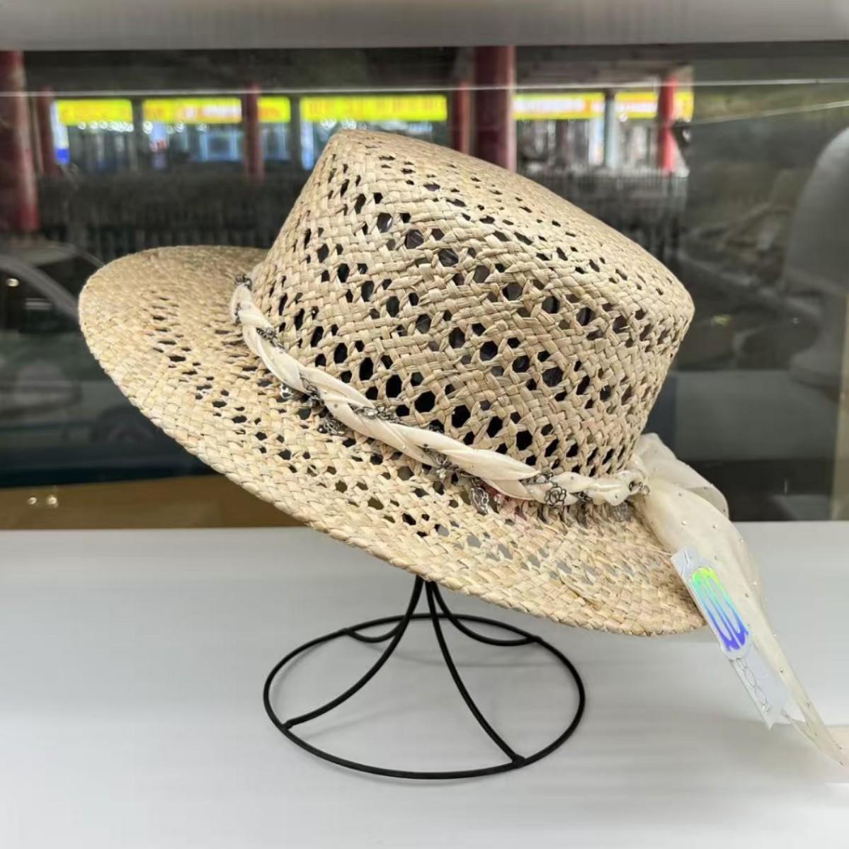 Quality French temperament hollow natural straw hat children summer travel beach sunshade sun hat M(55-58cm)
Quality French temperament hollow natural straw hat children summer travel beach sunshade sun hat M(55-58cm)