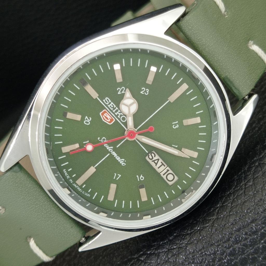 VINTAGE REFURBISHED SEIKO 5 AUTOMATIC 6309A JAPAN MENS GREEN WATCH a442774-1
VINTAGE REFURBISHED SEIKO 5 AUTOMATIC 6309A JAPAN MENS GREEN WATCH a442774-1