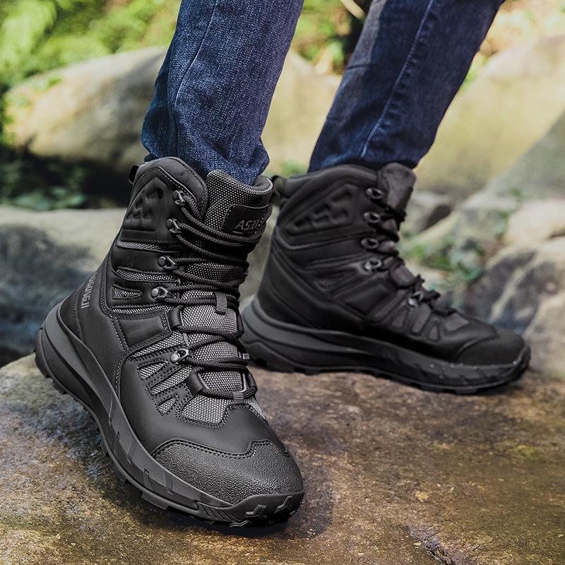 Large Size Tactical Combat and Hiking Desert Boots for Outdoor Mountaineering and Field Training 42 сірий колір
Large Size Tactical Combat and Hiking Desert Boots for Outdoor Mountaineering and Field Training 42 сірий колір