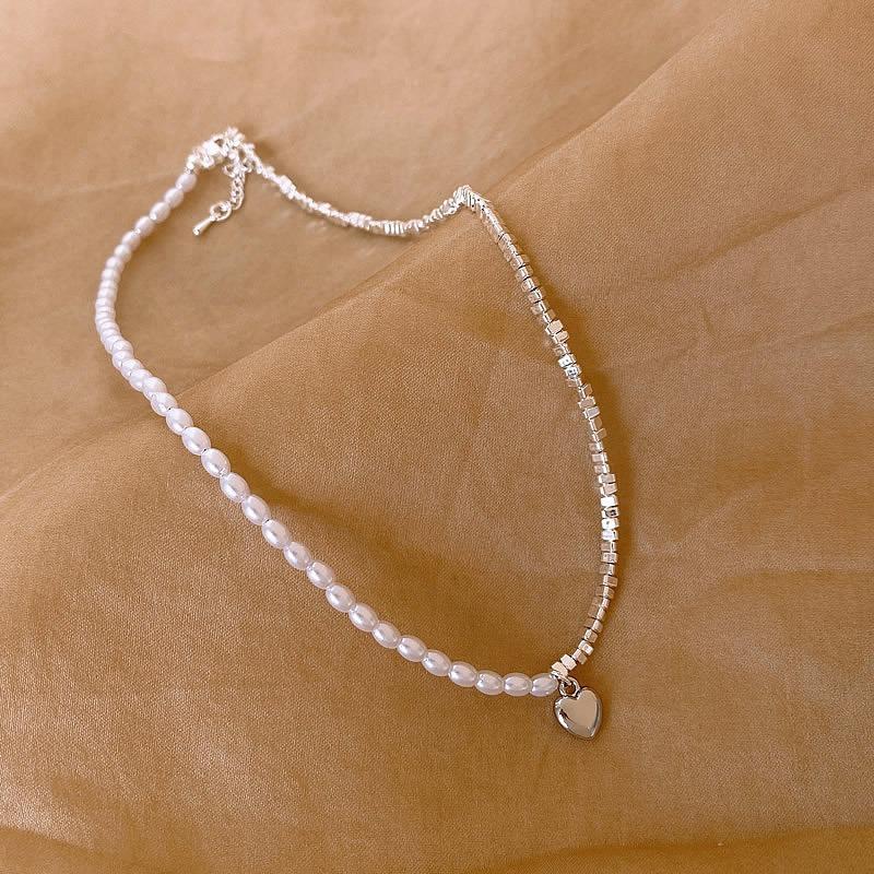 Super Flash Broken Silver Splicing Pearl Necklace Women S Light Luxury Niche Temperament Love Pendant Collarbone Chain Neck Chain Accessories
Super Flash Broken Silver Splicing Pearl Necklace Women S Light Luxury Niche Temperament Love Pendant Collarbone Chain Neck Chain Accessories