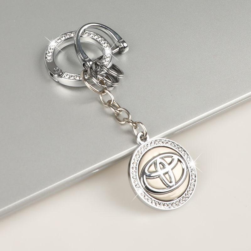 Metal Car Keychain Buckle Key Chain Key Rings for Toyota Chr rav4 Yaris prius avensis Corolla Camry Auto Styling Accessories
Metal Car Keychain Buckle Key Chain Key Rings for Toyota Chr rav4 Yaris prius avensis Corolla Camry Auto Styling Accessories