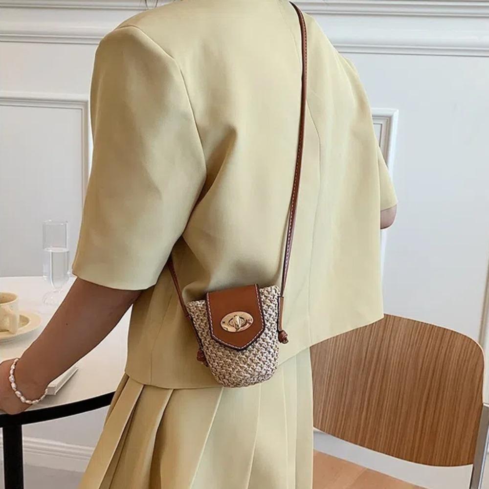 Fashion Mini Woven Straw Bag Handmade Locking Buckle Beach Shoulder Bag Handbags Crossbody Bag Travel
Fashion Mini Woven Straw Bag Handmade Locking Buckle Beach Shoulder Bag Handbags Crossbody Bag Travel