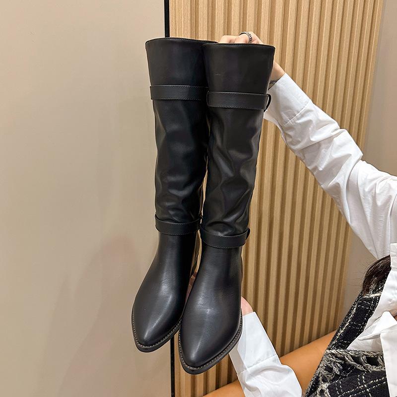 Foreign fashion knight boots women s 2024 autumn and winter new pointed square heel boots sexy fashion boots 40
Foreign fashion knight boots women s 2024 autumn and winter new pointed square heel boots sexy fashion boots 40