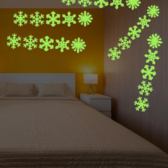 1 комплект настенных наклеек, привлекающих внимание, съемных, флуоресцентных наклеек в форме снежинки из полипропилена для белый 
1 комплект настенных наклеек, привлекающих внимание, съемных, флуоресцентных наклеек в форме снежинки из полипропилена для белый
