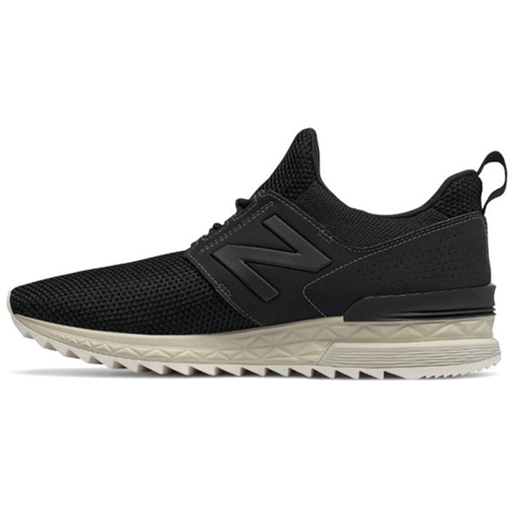 Кроссовки унисекс New Balance 574 Sport черно-белые MS574DUK
Кроссовки унисекс New Balance 574 Sport черно-белые MS574DUK