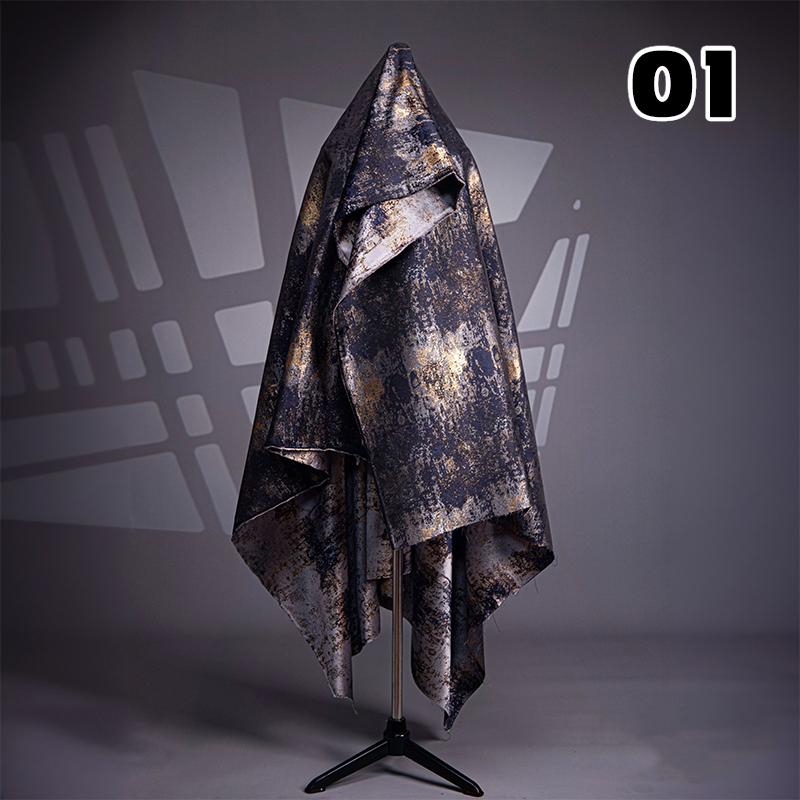 50*170cm Heavy Industry Retro Black Gold-plated Jacquard Bronzing Bright Silk Designer Fabric For Diy Cheongsam Coat Clothing 50X170cm
50*170cm Heavy Industry Retro Black Gold-plated Jacquard Bronzing Bright Silk Designer Fabric For Diy Cheongsam Coat Clothing 50X170cm