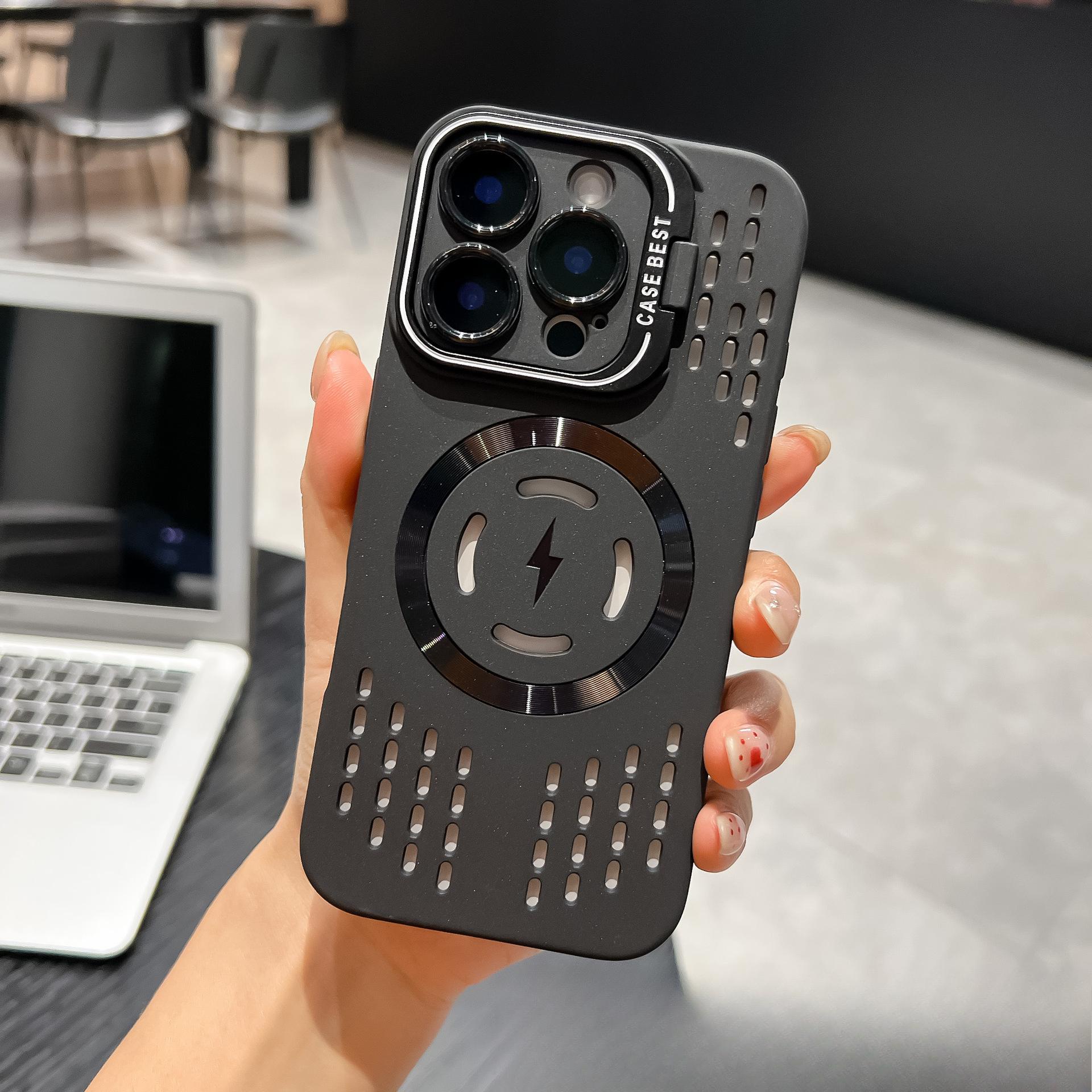 Summer Freezing Point Heat Dissipation Magnetic Case Suitable for IPhone16PRO Mobile Phone Case European and American Lens Holder 11 Apple 15 iPhone 16promax
Summer Freezing Point Heat Dissipation Magnetic Case Suitable for IPhone16PRO Mobile Phone Case European and American Lens Holder 11 Apple 15 iPhone 16promax