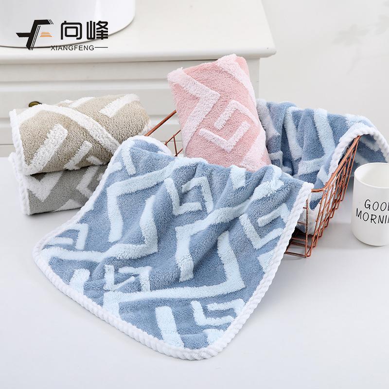 Towel New Jacquard Coral Fleece Plaid Series Face Towel Household Men s and Women s Soft Absorption 35*75cm коричневий
Towel New Jacquard Coral Fleece Plaid Series Face Towel Household Men s and Women s Soft Absorption 35*75cm коричневий