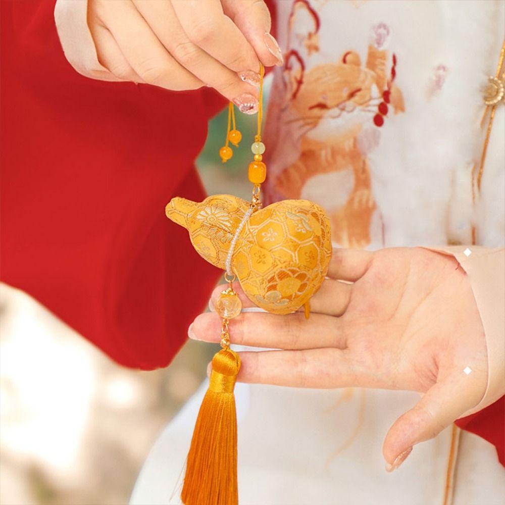 Openable Gourd Sachet Pendant Replaceable Gourd Fragrance Bag Sachet Tassel Pendant Wardrobe синій
Openable Gourd Sachet Pendant Replaceable Gourd Fragrance Bag Sachet Tassel Pendant Wardrobe синій