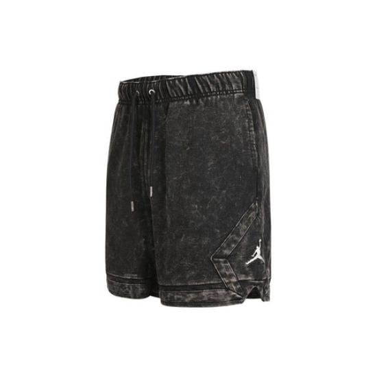 Шорти Nike Essentials Washed Fleece Diamond DR3093-010 EU XL чорний
Шорти Nike Essentials Washed Fleece Diamond DR3093-010 EU XL чорний