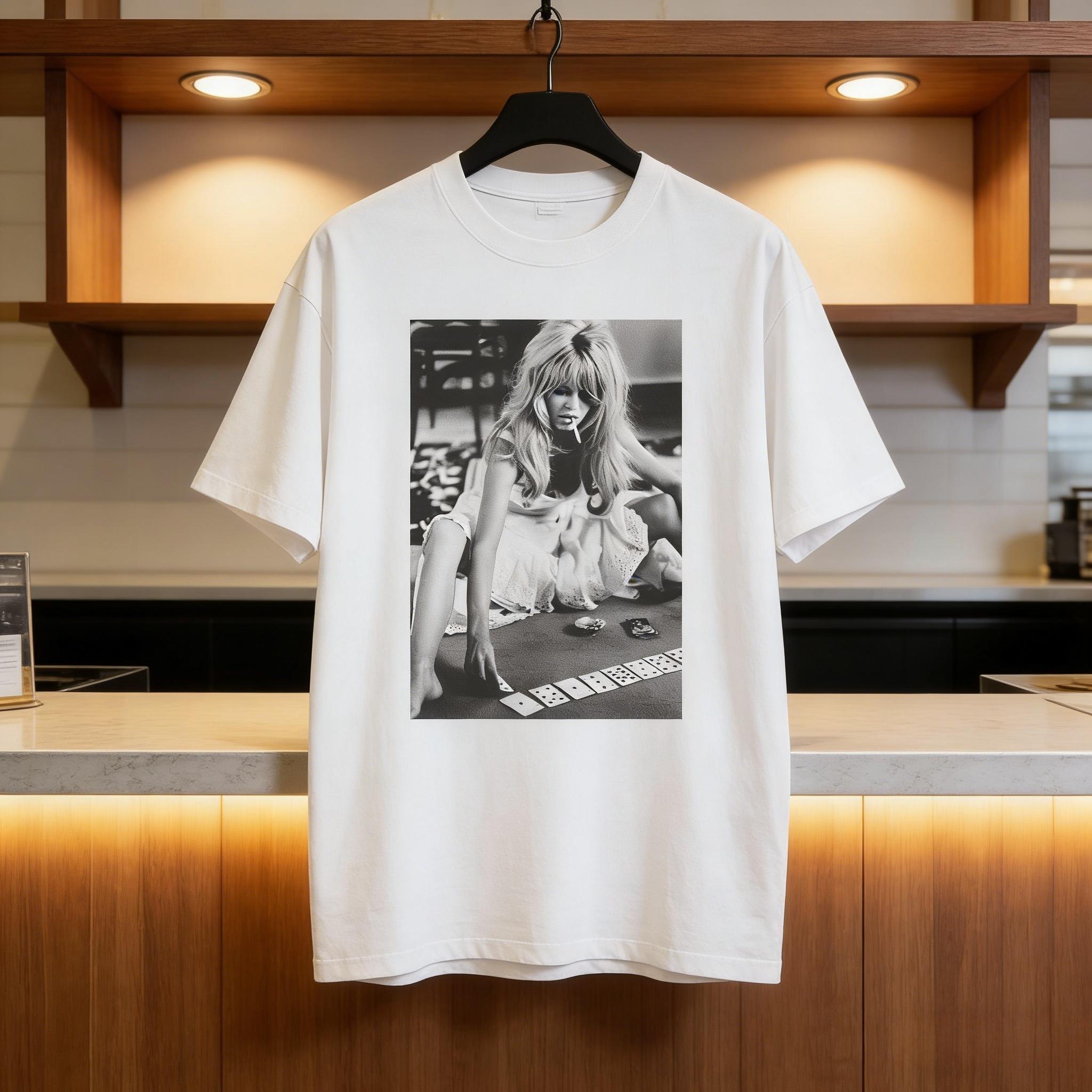 2026 Camiseta Retro Rage Brigitte Bardot Play Card1 Camiseta Casual Camiseta Deportiva Men Women Tshirt 4XL
2026 Camiseta Retro Rage Brigitte Bardot Play Card1 Camiseta Casual Camiseta Deportiva Men Women Tshirt 4XL
