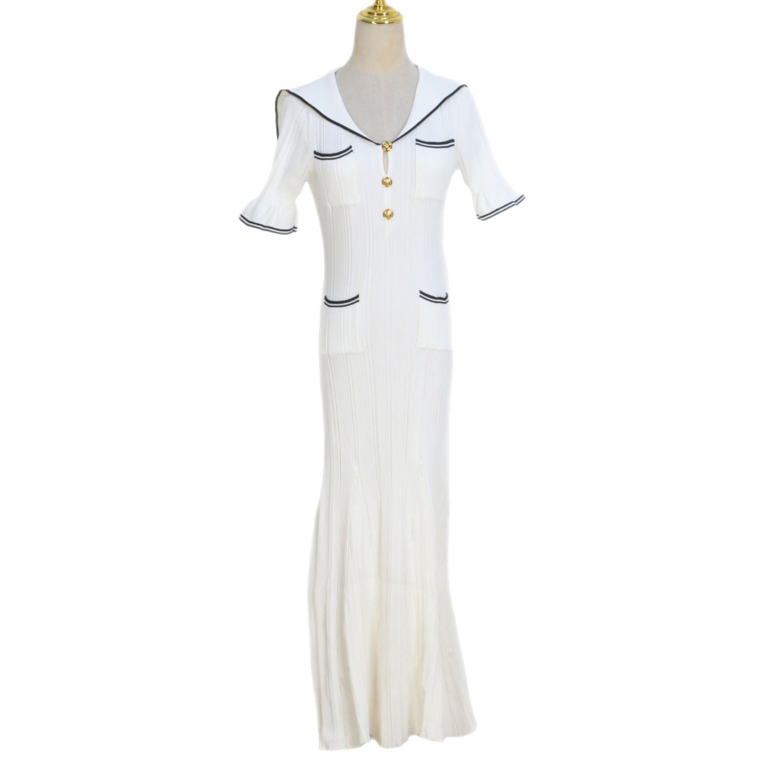 2025 Spring/Fall Gold Button Slim Knit Fishtail Dress: French Style Evening Wear for Women Large
2025 Spring/Fall Gold Button Slim Knit Fishtail Dress: French Style Evening Wear for Women Large