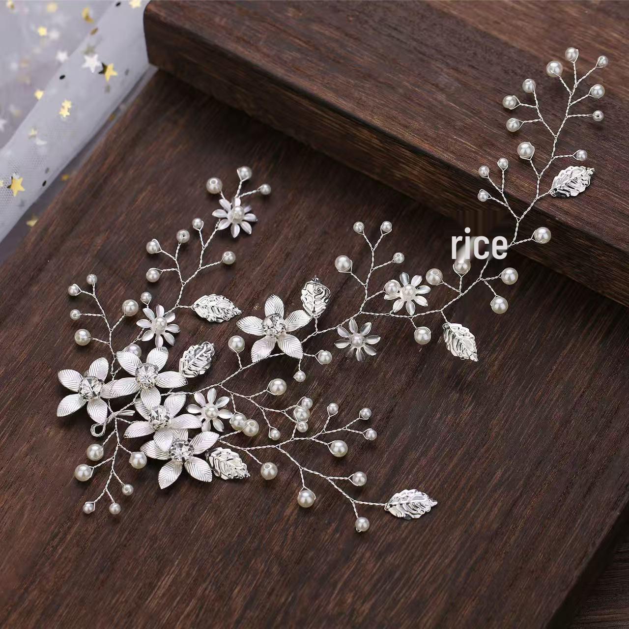 Nail Art Stamping Plate Set: Christmas, Halloween, Floral, Vine, Chinese Style, Sunflower
Nail Art Stamping Plate Set: Christmas, Halloween, Floral, Vine, Chinese Style, Sunflower