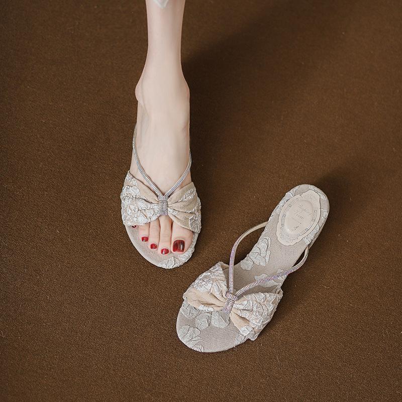 Slippers women s summer outer wear thick heels with national style shoes women s Xiaoxiangfeng sandals are fashionable and versatile 34
Slippers women s summer outer wear thick heels with national style shoes women s Xiaoxiangfeng sandals are fashionable and versatile 34