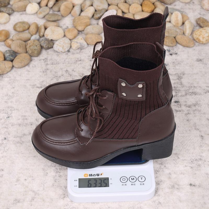 Ретро ботинки Мартин на толстом каблуке женские осенне-зимние новые большого размера эластичные ботинки-носки с заклепками тонкие женские ботинки 42 коричневый
Ретро ботинки Мартин на толстом каблуке женские осенне-зимние новые большого размера эластичные ботинки-носки с заклепками тонкие женские ботинки 42 коричневый