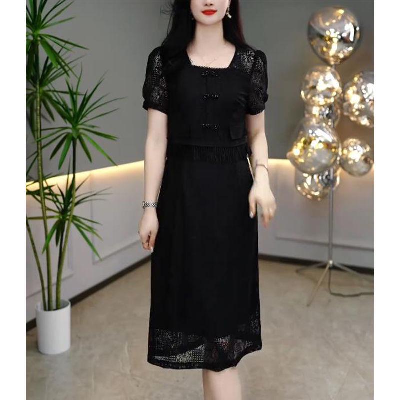 Women s Black Faux Two-Piece Slimming Dress - 2025 Summer Fashion for Middle-Aged Mothers 2XL (125-135 jin)
Women s Black Faux Two-Piece Slimming Dress - 2025 Summer Fashion for Middle-Aged Mothers 2XL (125-135 jin)