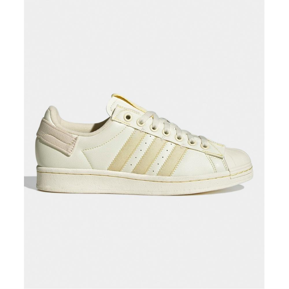 ADIDAS Superstar x PARLEY White GX6970 SUPERSTAR PARLEY OWHITE WONWHI OWHITE
ADIDAS Superstar x PARLEY White GX6970 SUPERSTAR PARLEY OWHITE WONWHI OWHITE