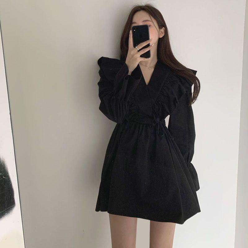 2024 Платье в стиле Хепберн с V-образным вырезом, перекрестными оборками и рукавами-трубами XL (115-125 jin) чёрный
2024 Платье в стиле Хепберн с V-образным вырезом, перекрестными оборками и рукавами-трубами XL (115-125 jin) чёрный