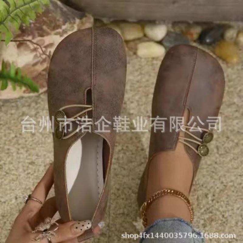 Туфли осень новые мягкая кожа плоская подошва повседневные одинарные туфли женские с мелким вырезом на одной педали простые модные женские туфли 43 хаки
Туфли осень новые мягкая кожа плоская подошва повседневные одинарные туфли женские с мелким вырезом на одной педали простые модные женские туфли 43 хаки