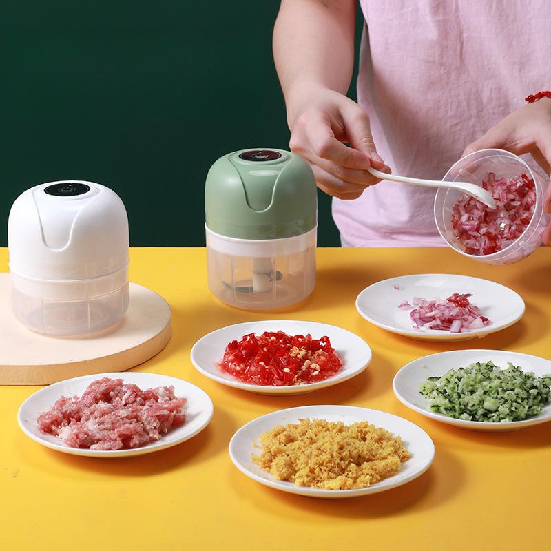 Portable Household Mini Electric Garlic Masher, Garlic Beater, Garlic Puller, Garlic Paste Artifact, Children s Food Supplement Machine 100ML белый
Portable Household Mini Electric Garlic Masher, Garlic Beater, Garlic Puller, Garlic Paste Artifact, Children s Food Supplement Machine 100ML белый