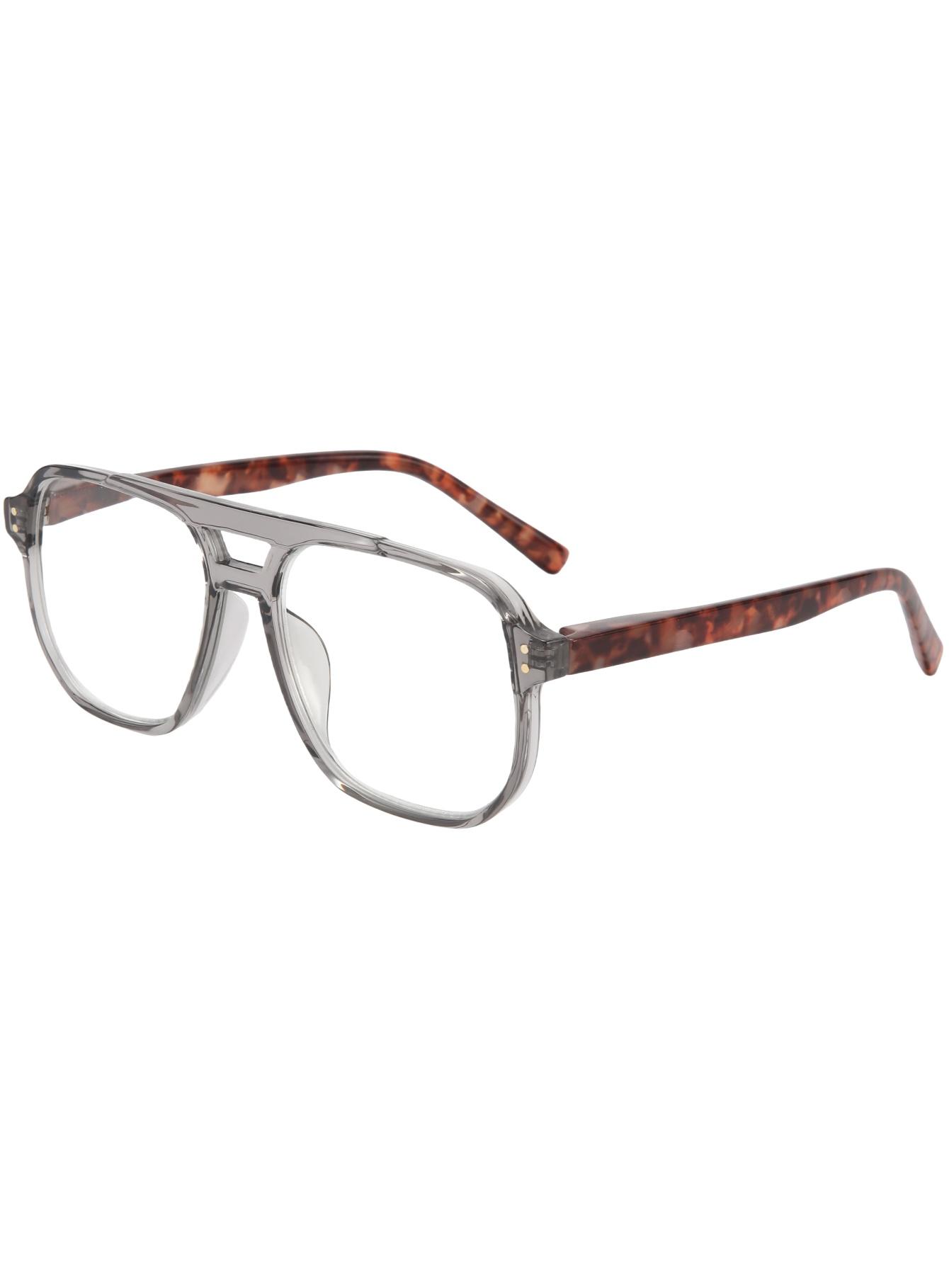 Vintage ultra-light round frame fashion myopia glasses can be matched with a thin frame with a simple face . High Quality 1
Vintage ultra-light round frame fashion myopia glasses can be matched with a thin frame with a simple face . High Quality 1